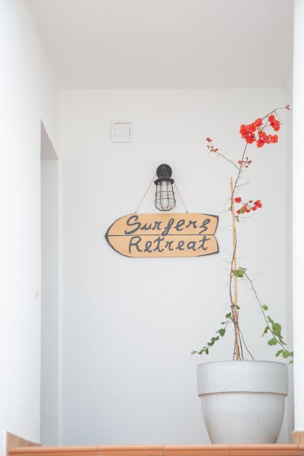 Surfers Retreat (Adults Only) Hostel Corralejo Bagian luar foto